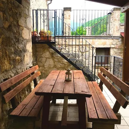 Tatil Evi Stone House Ilovemajella Pretoro