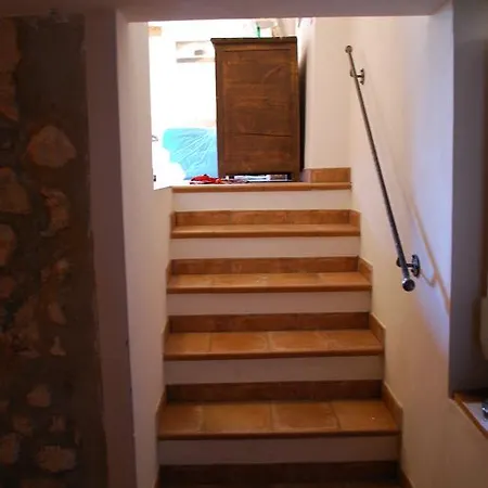Stone House Ilovemajella * Pretoro