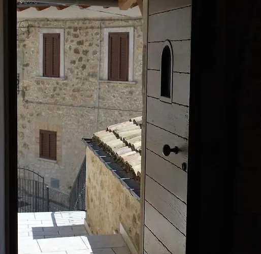 Stone House Ilovemajella * Pretoro